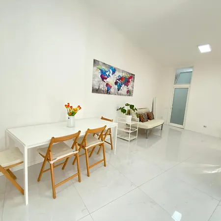 80mq With Terrace Apartment *